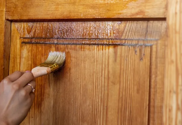 ¿Como pintar una puerta de madera